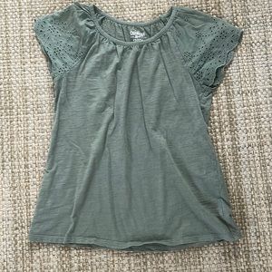 OshKosh top with detail sleeves